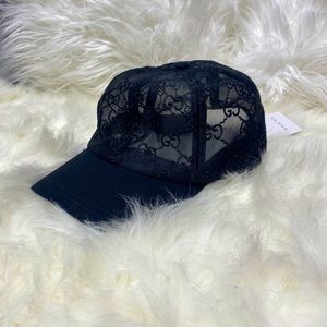Mesh Logo Gucci hat